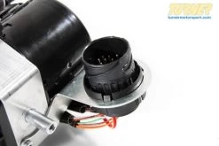 SMG Hydraulic Pump With Pressure Accumulator - E46 M3 26 SMG Hydraulic Pump With Pressure Accumulator - E46 M3 -Auto Parts 1027711 x800