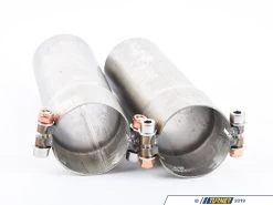 Connecting Pipe Right - Left -Auto Parts 1048192 x800