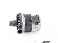 Genuine BMW Auxiliary Water Pump -Auto Parts 1062813 x800