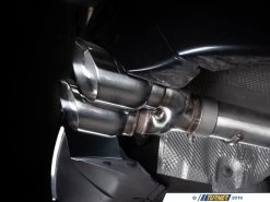 Turner F10 M5 Race Inspired Axle-Back Exhaust -Auto Parts 1510515 x800