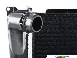 CSF OE Style Radiator - E82/88 E9X Z4 -Auto Parts 1540942 x800