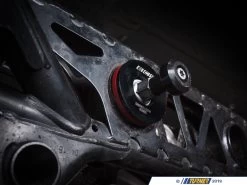 Turner Dual Mount Diff Plate - With Extra Rear Position ECS Poly Bushing - F8X M2 M3 M4 -Auto Parts 1542736 x800