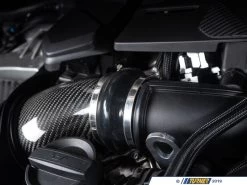 Turner Motorsport Gloss Carbon Fiber Enclosed Intake - F90 M5/F9X M8 -Auto Parts 1544630 x800