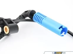 OEM Bosch ABS Wheel Speed Sensor - Front Right - E46 325/330/M3, E85/86 Z4 -Auto Parts 1645335 x800