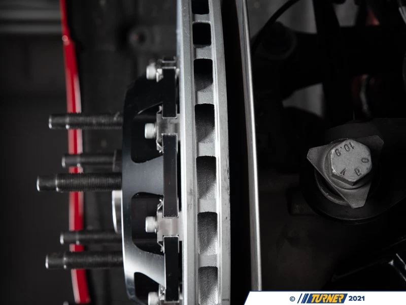 Turner Motorsport Front And Rear Full-Floating Slotted TrackSport Rotors Performance Kit - G20 20 Turner Motorsport Front And Rear Full-Floating Slotted TrackSport Rotors Performance Kit - G20 - Image 18