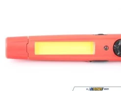 The BOSS LED Swirl-Finder Light -Auto Parts 1673351 x800