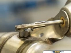 Exhaust Rattle Repair Kit - E92 -Auto Parts 1720735 x800