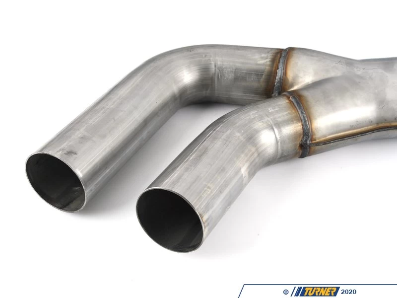 AWE Resonated Touring Edition Exhaust - Chrome Silver Tips 12 AWE Resonated Touring Edition Exhaust - Chrome Silver Tips - Image 10