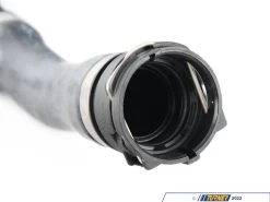 Radiator Hose - Radiator To Thermostat Housing -Auto Parts 1752958 x800