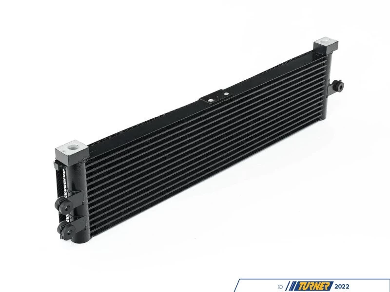 CSF Engine Oil Cooler - S55 F80/F82/F83/F87C 4 CSF Engine Oil Cooler - S55 F80/F82/F83/F87C - Image 2