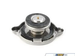 Expansion Tank Pressure Cap - 30 Lbs W10 W11 1.6L Engine -Auto Parts 1806136 x800