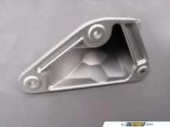 Genuine BMW Engine Mount Supporting Bracket - Right - E83 X3 E46 330xi 325xi -Auto Parts 181132 x800