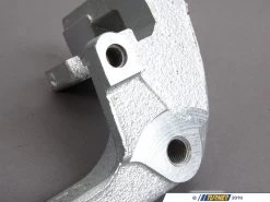Genuine BMW Front Caliper Carrier -Auto Parts 187500 x800