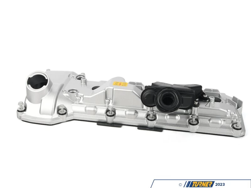 E9X M3 Valve Cover - Right 7 E9X M3 Valve Cover - Right - Image 5