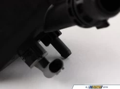 Genuine BMW Coolant Expansion Tank - 17137542986 - E60/61 E63/64 Non-M -Auto Parts 188712 x800