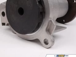 Graf Water Pump - E30, E34 16 Graf Water Pump - E30, E34 -Auto Parts 285125 x800