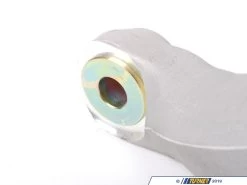 Genuine BMW Wheel Carrier - Front Right - E39 540i M8 -Auto Parts 297241 x800