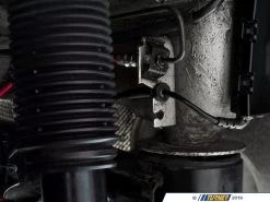 ECS Tuning Exact-Fit Stainless Steel Brake Lines (Rear) - E53 X5 -Auto Parts 344675 x800