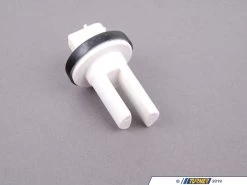 Speedometer Sensor - Mounted In Differential - E30 E24 Z3 -Auto Parts 417444 x800