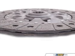 Sachs Clutch Kit - E46 325xi (Thru 08/03), 330i 5 Speed (Thru 03/03), E39 530i, Z3 3.0 -Auto Parts 445971 x800
