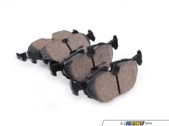 Akebono Front And Rear Euro Ceramic Brake Pad Kit -- E39 525i 528i -Auto Parts 455985 x800