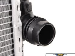 E39 540i 99-03 Automatic, E38 99-01 OEM Behr Radiator 15 E39 540i 99-03 Automatic, E38 99-01 OEM Behr Radiator -Auto Parts 518287 x800