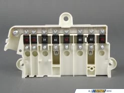 Genuine BMW Fuse Box -Auto Parts 588125 x800