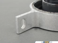 Vaico Q+ Driveshaft Center Carrier - E82, E88, E90, E92, E93, F30, F32, F33, F34, F36 -Auto Parts 602368 x800