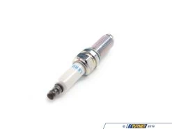 OEM NGK Spark Plug Set - LKR8AP - E6X M5 M6 -Auto Parts 610471 x800
