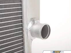 E36 323/325/328/M3 X-Line Performance Aluminum Radiator -Auto Parts 638255 x800