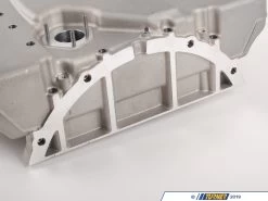 Genuine BMW Oil Pan - E9X M3 -Auto Parts 638373 x800