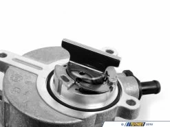 Pierburg Brake Booster Vacuum Pump - E53, E60, E63, E64, E65, E66, E70 -Auto Parts 641234 x800