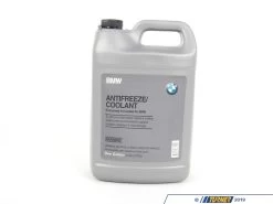 Basic Cooling System Service Kit - E9X 328i/xi N52 3.0L W/ Auto Transmission -Auto Parts 641784 x800