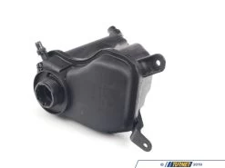 Basic Cooling System Service Kit - E9X 328i/xi N52 3.0L W/ Auto Transmission -Auto Parts 641785 x800