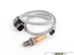 Genuine BMW Oxygen Sensor - Rear Manifold -Auto Parts 722373 x800