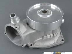 Water Pump And Thermostat Kit - E70 E71 F01 F02 F06 F07 F10 F12 F13 -Auto Parts 761752 x800