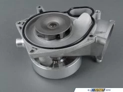Water Pump And Thermostat Kit - E70 E71 F01 F02 F06 F07 F10 F12 F13 -Auto Parts 761753 x800