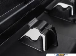 Genuine BMW Front Air Duct - F25 F26 -Auto Parts 768020 x800