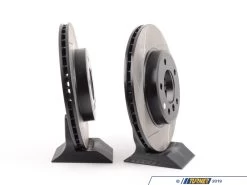 Gas-Slotted Brake Rotors (Pair) - Front - E46 323i 323ci 325i 325ci 325xi 328i 328ci - Z3 3.0i, Z4 3.0i -Auto Parts 819085 x800