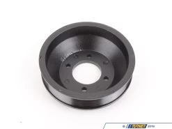 URO Aluminum Water Pump Pulley - E39, E46, E53, E60, E83, Z3, Z4 -Auto Parts 832508 x800