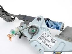 Genuine BMW Parking Brake Lever - E60 E61 E63 E64 -Auto Parts 833338 x800